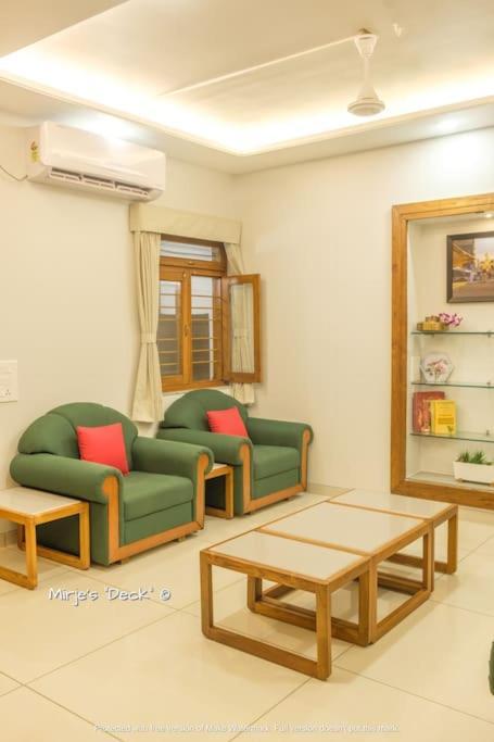 Mirje'S Deck - Homestay - Family Rooms Kolhapur Exterior foto